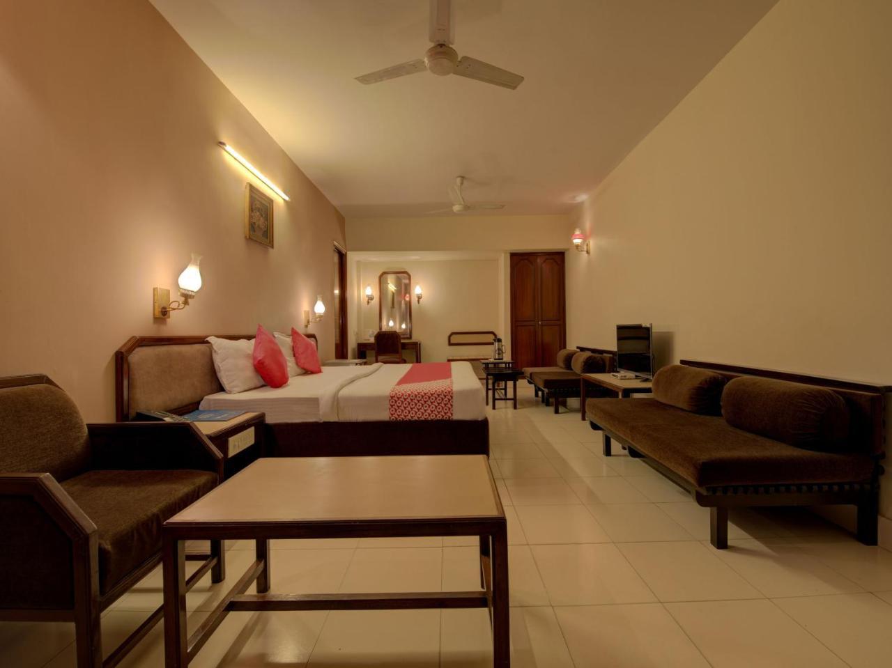 Oyo 1864 Hotel Yuvraj Ranchi Zewnętrze zdjęcie