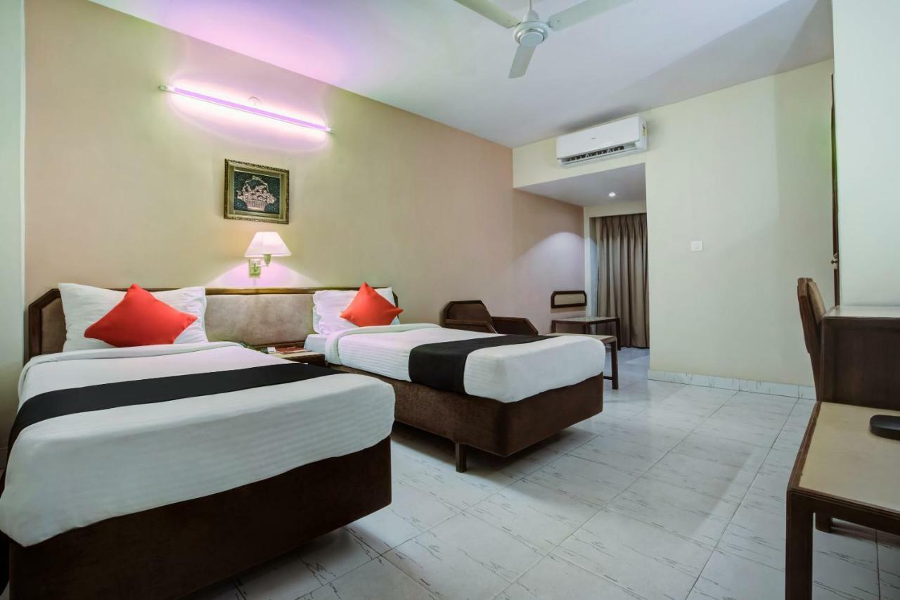 Oyo 1864 Hotel Yuvraj Ranchi Zewnętrze zdjęcie